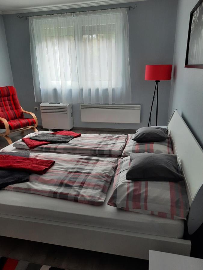 Kodaly Apartman Eger Exterior photo